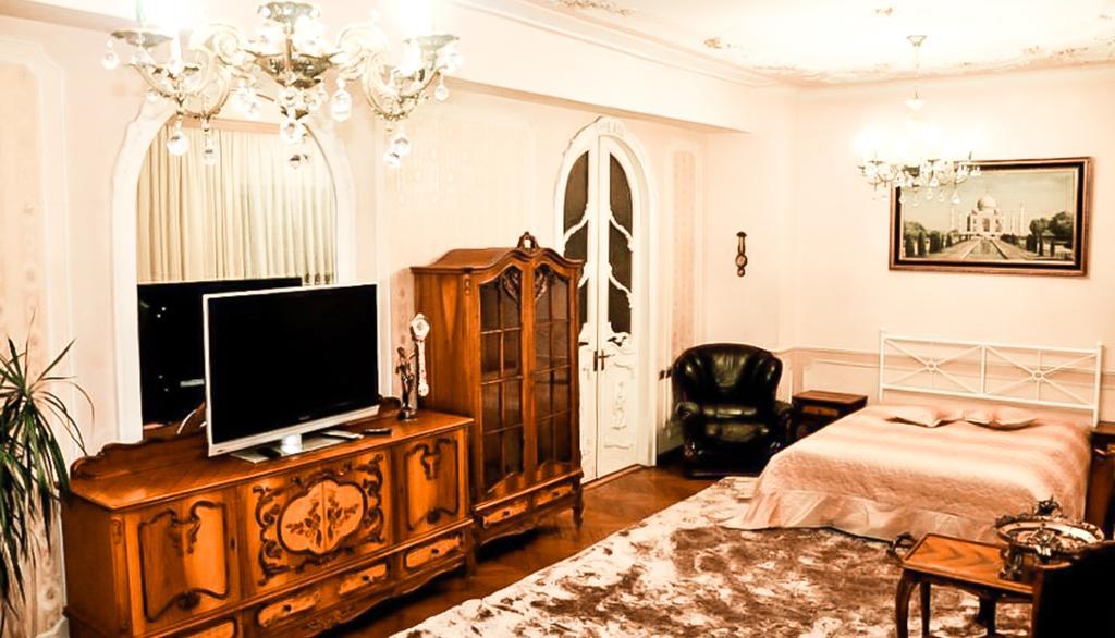 Rooms At Mayakovskaya Moscú Habitación foto